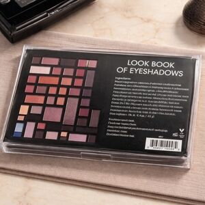 Prolux Look Book Of Eyeshadows (45 Colors)
